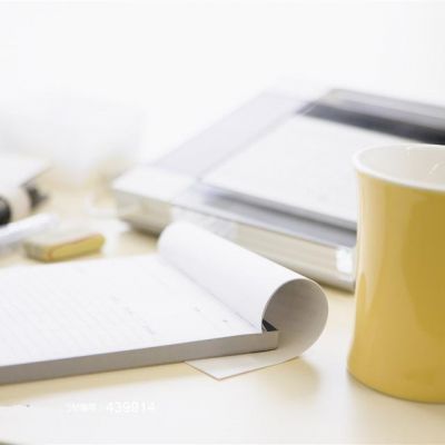 whatsapp翻译功能 请教,主板点不亮,硬盘不上电的起因